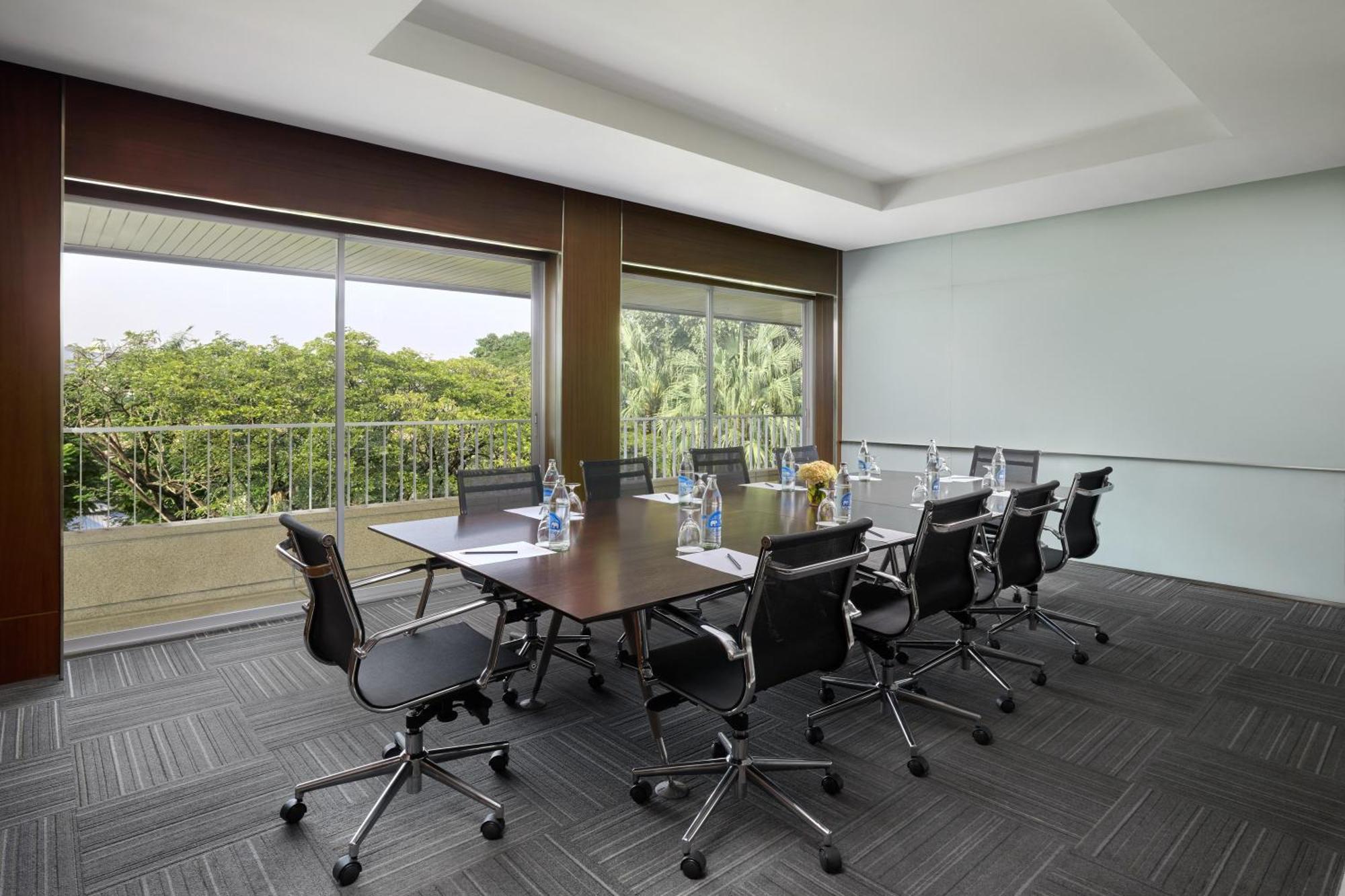 The Park Nine Hotel Srinakarin Bangkok Extérieur photo